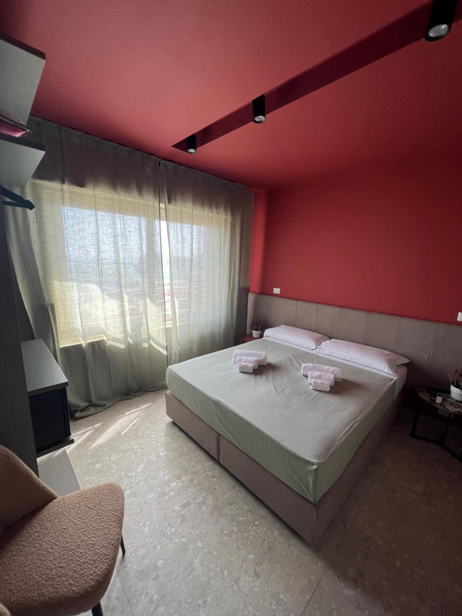 Mia Suites Porto เนเปิลส์ ภายนอก รูปภาพ